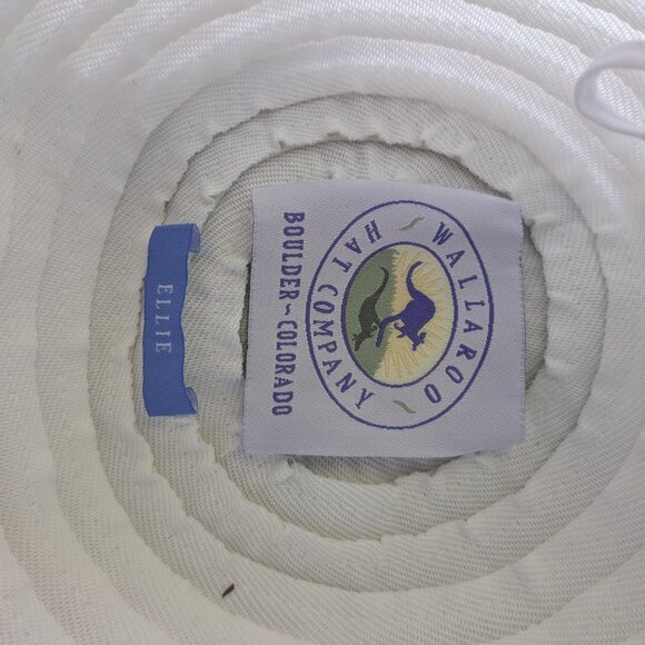 White sunhat with beads - Picture 3 of 5